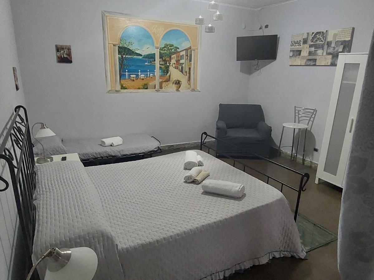 Stanza Sicilia Bedda Apartment ปาแลร์โม ภายนอก รูปภาพ