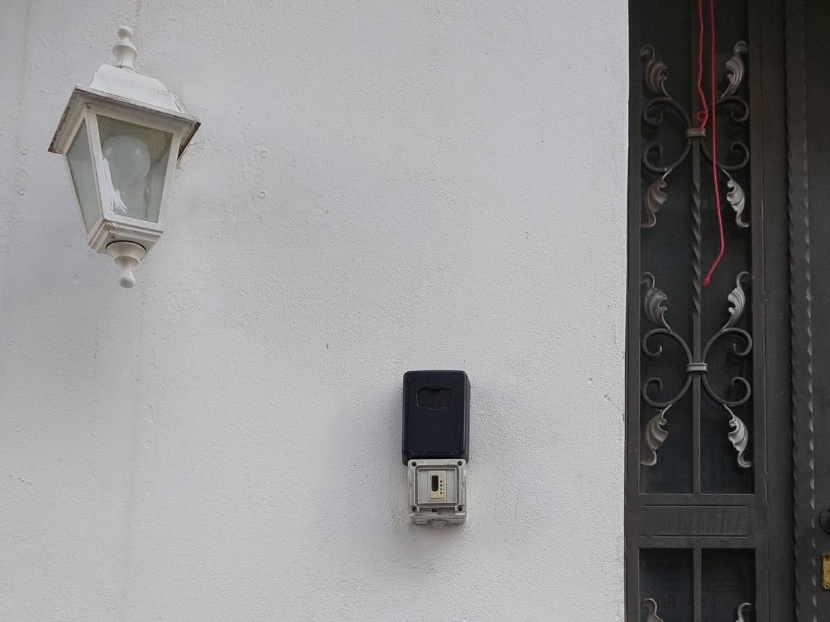 Stanza Sicilia Bedda Apartment ปาแลร์โม ภายนอก รูปภาพ